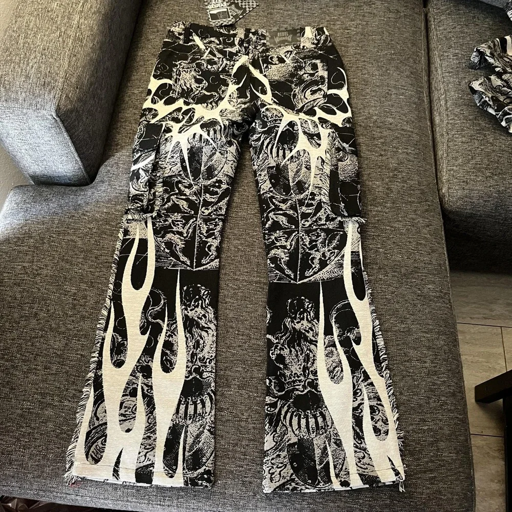 Rebel Vengeance Pants Mens 30x32 Black Flame Tapestry Cargo Gothic Stacked Fit